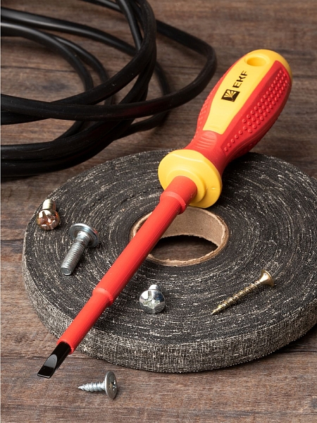Отвертка Expert SL5.5x125 мм 1000В EKF