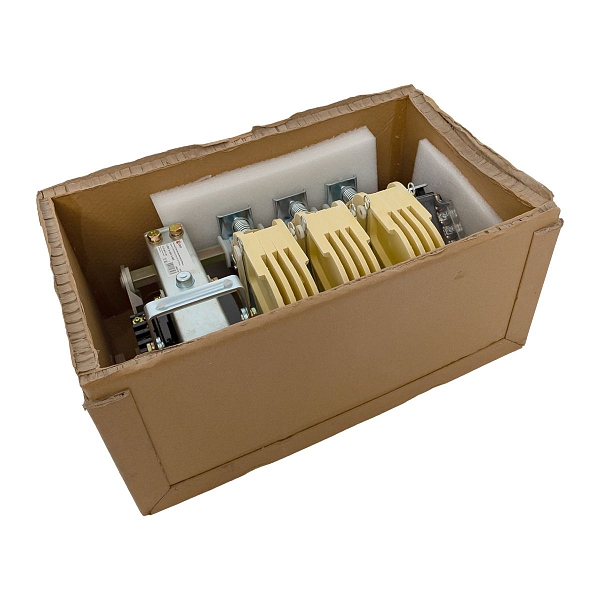 Контактор КТ-6033 250А 3NO+3NC 230В AC EKF