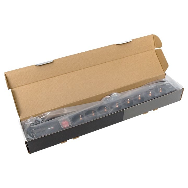 Блок розеток PDU TERACOM PRO 19" 1U 16А/250В 8 розеток Schuko с выключателем шнур питания длиной 2 метра сечение 3x1,5 мм2 вилка Schuko корпус пластик черный