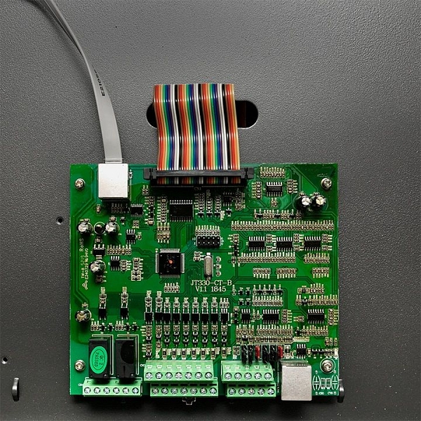 Преобразователь частоты 560/630кВт 3x400В VECTOR-100 EKF