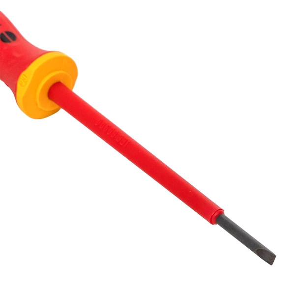 Отвертка Professional SL2.5x0.4 мм VDE 1000В EKF