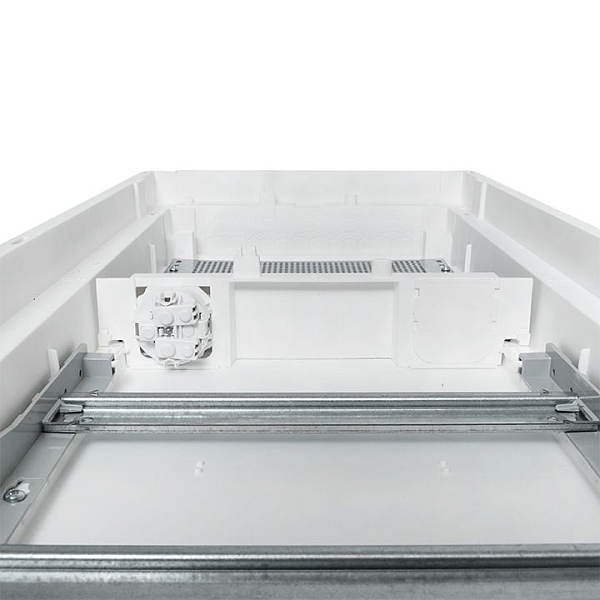 Встраиваемый комбинир. щит "Nova" (2 DIN + 2 МП) 4 габарит с пластиковой дверью IP41 EKF