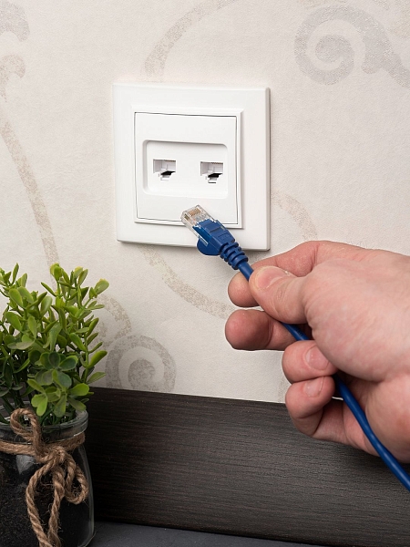 Розетка RJ-45 2-местная СП Минск белая EKF